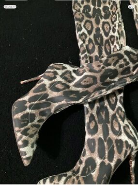 Leopard Print Pointed Toe Stiletto Boots - Black & Gold